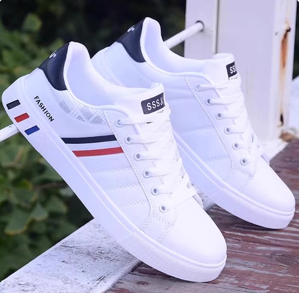 Casual Sneakers Spring Autumn 2025 New Style Classic White Shoes Flat Comfortable Sports Shoes